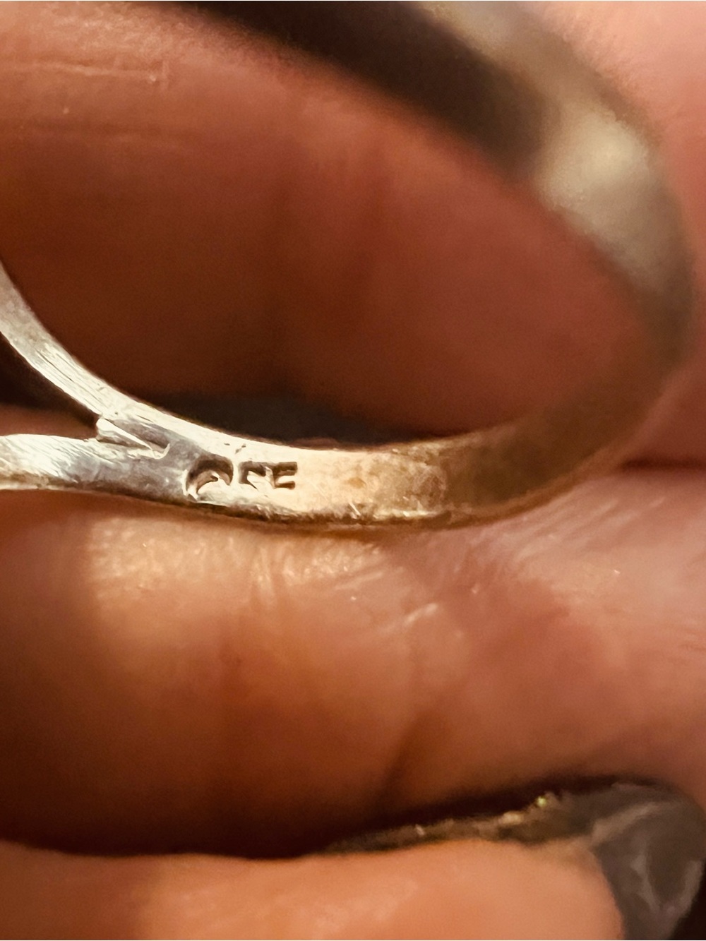Sterling Silver Oval Signet Ring - Silver - Picture 4 of 9